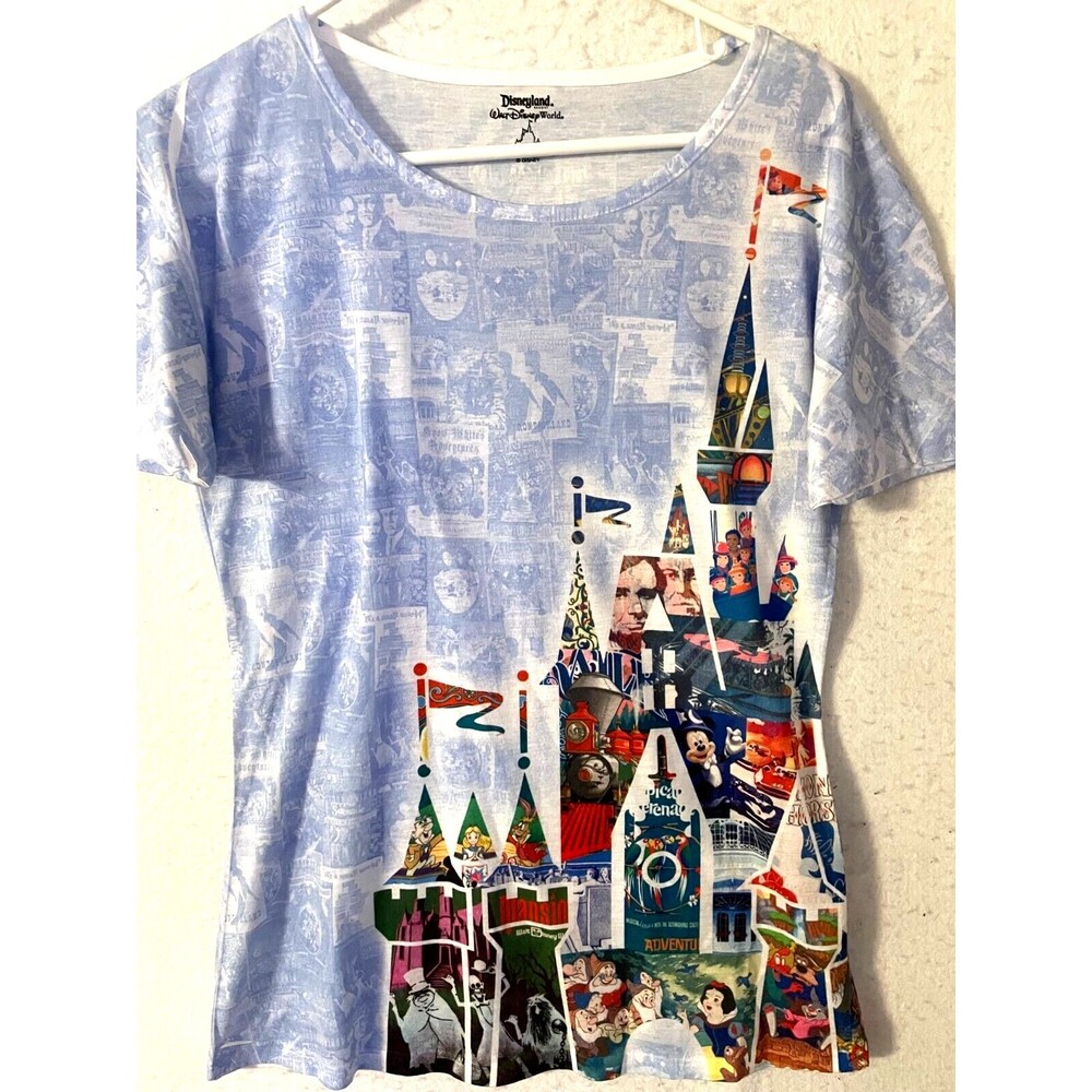 Disneyland Park Resort Castle T Shirt S Women's All over print 40 years of Magic
